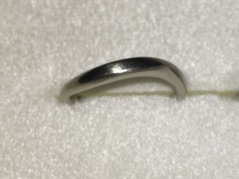 【LEGAN(レガン)の口コミ】 デザインはかなり迷いましたが、着け心地が1番しっくりきた指輪に決めまし…