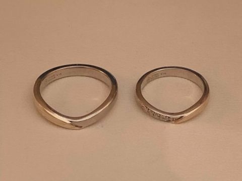 【杢目金屋(もくめがねや)の口コミ】 木目が綺麗に入っていて、珍しく、とてもおしゃれだと思いました。木目模…