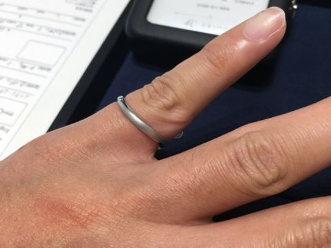 【CAFERING(カフェリング)の口コミ】 初めは自分用には買わないつもりだったが節目だし付けるのもいいかと思い…