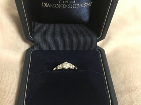 【銀座ダイヤモンドシライシの口コミ】 シンプルだけど可愛い指輪を探していたらダイヤモンドシライシで出会えた…