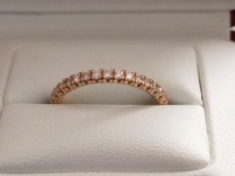 【カルティエ(Cartier)の口コミ】 サプライズでもらったので自分では選んでいないのですが、ゴールドが好き…