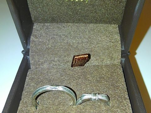 【JEWELRY  KAMATA(ジュエリーかまた)の口コミ】 彼女が前々から婚約指輪にはこれって決めていたようです。デザインがリボ…