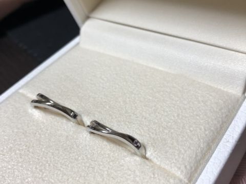 【I's stone(アイズストーン)の口コミ】 ショーケースの中の指輪の気に入ったところをを、ハイブリッドしたような…