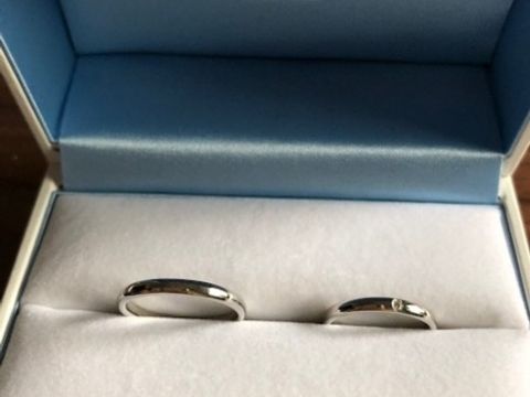 【GALA JEWELRY(ガラジュエリー)の口コミ】 結婚指輪は長年、家事を含めた日常使用するため、シンプルで飽きのない指…