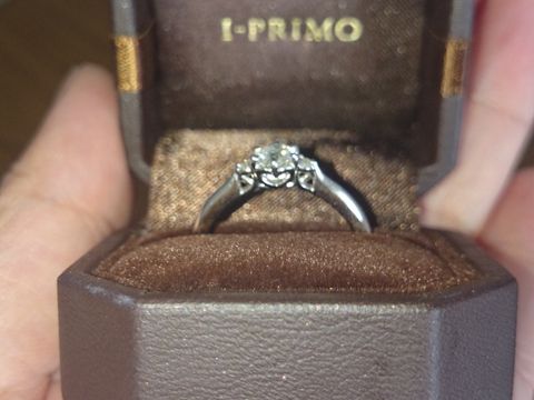 【アイプリモ(I-PRIMO)の口コミ】 ただかわいいだけではなく、花言葉の様に、私たち２人に合った指輪のメッ…