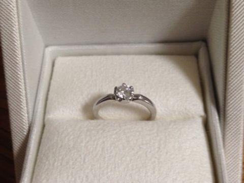 【PAVEO CHOCOLAT(パヴェオショコラ)の口コミ】 雑誌でこの指輪を拝見して、カッティングデザインの綺麗さと可愛さに惹か…