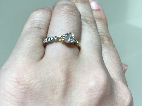 【Sirena Azzurro(セイレーン アズーロ)の口コミ】 元々デザインが気になっていて、店舗へ行きました。試着するととても可愛…