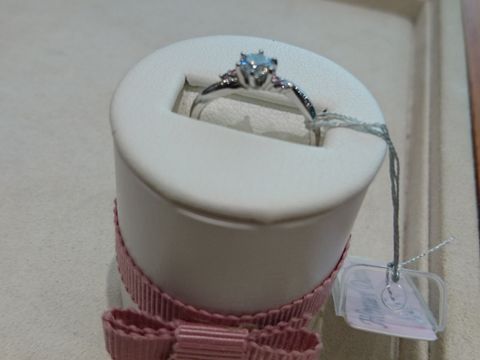 【アネリディギンザ(ANELLI DI GINZA)の口コミ】 元々好みのデザインもありましたが、何より横の石をダイヤ、ピンクダイヤ…