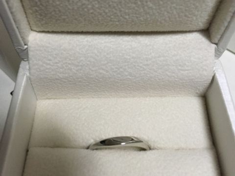 【アンジェリックフォセッテ(Angelique Fossette)の口コミ】 緩やかなカーブが3面に施されており、カーブの面から自分の顔だけでなく、…