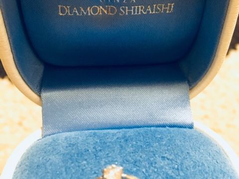 【銀座ダイヤモンドシライシの口コミ】 「婚約指輪をもらえるなら、シンプルなデザインで可愛い感じがいい」と希…