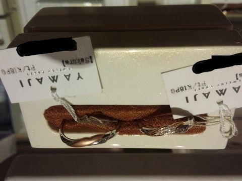 【ジュエリークラフトYAMAJIの口コミ】 素材はプラチナでダイヤの周りのところはピンクゴールド。素材は自分の好…