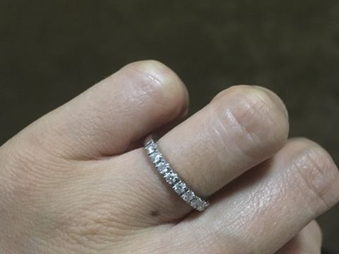 【BRILLIANCE+(ブリリアンスプラス)の口コミ】 もともとフルエタニティーリングを探していました。いろいろなお店を見比…