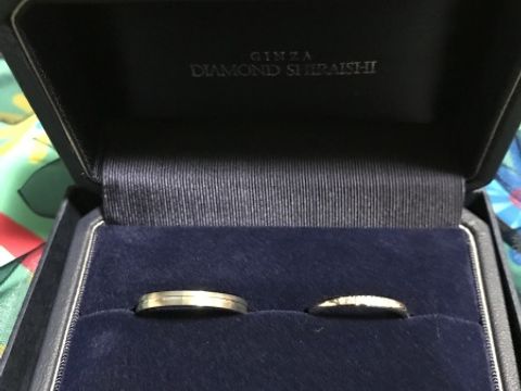 【銀座ダイヤモンドシライシの口コミ】 一生付けていく結婚指輪なのでたくさんの店舗を回りました。婚約指輪がテ…