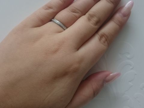 【アイプリモ(I-PRIMO)の口コミ】 指にコンプレックスを感じていたので
サイズとか似合うものがあるか
不安…