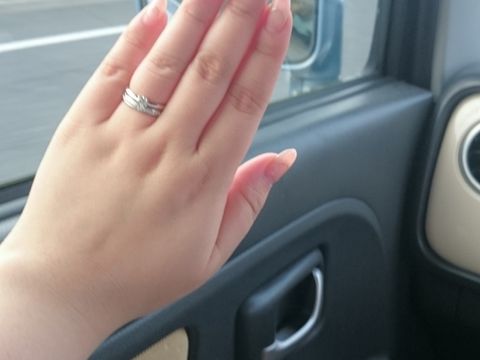 【アイプリモ(I-PRIMO)の口コミ】 大人っぽい雰囲気のデザインが良くて
他のお店も見ましたが
４本の細い爪…