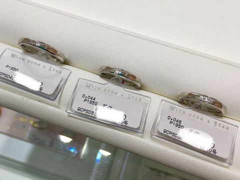 【festaria bijou SOPHIA(フェスタリア ビジュソフィア)の口コミ】 メインのダイヤモンドを専用のスコープで覗くと星のカッティングが見える…