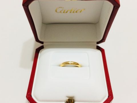 【カルティエ(Cartier)の口コミ】 いつも身につける物なので、上品で派手ではなく、いつまでもつけれる、シ…