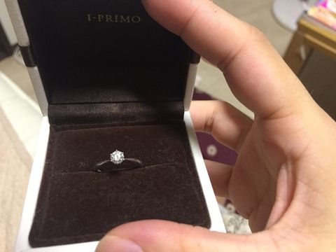 【アイプリモ(I-PRIMO)の口コミ】 現在の旦那がサプライズで贈ってくれたもの。ネットで購入できるため、恥…