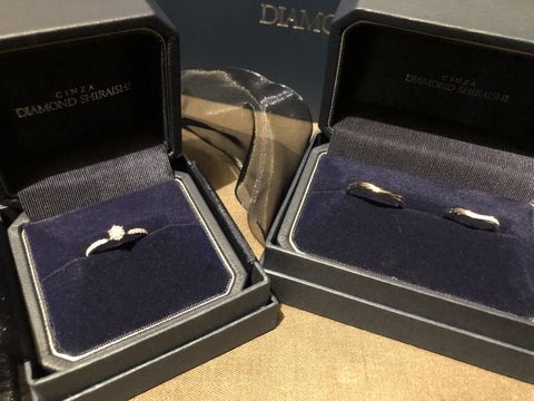 【銀座ダイヤモンドシライシの口コミ】 元々は、婚約指輪を目的に行ったつもりで、結婚指輪の購入は考えていませ…