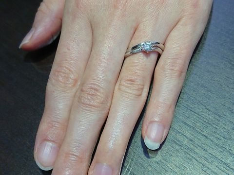 【俄(にわか)の口コミ】 この露華と朝葉はメーカーでもオススメ？の組合せとの事で、重ねて指には…