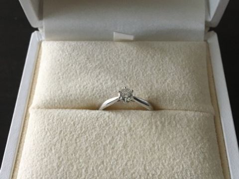 【TASAKI(タサキ)の口コミ】 シンプルなデザインを探していて、びびっときました。シンプルかつ高級感…