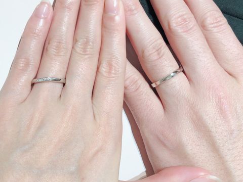 【TRECENTI(トレセンテ)の口コミ】 どの指輪もデザインがシンプル目なものが多く、試着したものは石埋め込み…