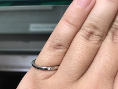 【アイプリモ(I-PRIMO)の口コミ】 シンプルな1つだけダイヤがついた結婚指輪がほしくて行きました。実際つけ…