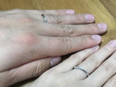 【銀座ダイヤモンドシライシの口コミ】 最初に見たときに一目惚れでした。
新作っていうこともあり、こちらの指輪…