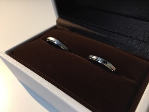 【アイプリモ(I-PRIMO)の口コミ】 購入の決め手はデザインです。
上下のラインがシャープな印象でスッキリし…