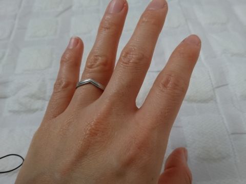 【Smith(工房スミス)の口コミ】 ハードプラチナ900に、指輪の裏側にルビーをいれてもらいました。私の指が…