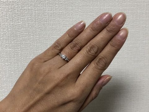 【ギンザタナカブライダル(GINZA TANAKA BRIDAL)の口コミ】 普段でも付けていられるような、シンプルなデザインを選びました。あまり…
