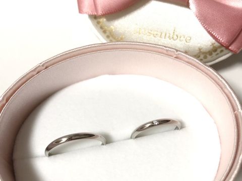 【insembre(インセンブレ)の口コミ】 婚約指輪のサイズ調整でお店を訪れた時にインセンブレの指輪をみてコンセ…