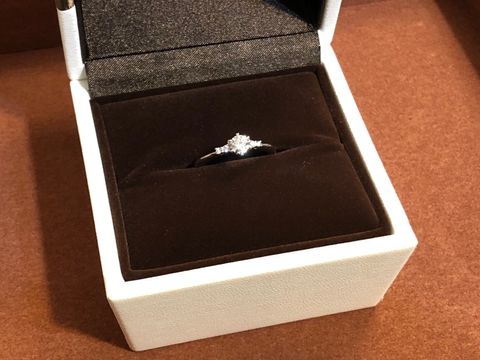 【アイプリモ(I-PRIMO)の口コミ】 どの指輪にも星にまつわるストーリーがあり、その中でもこの指輪はつめの…