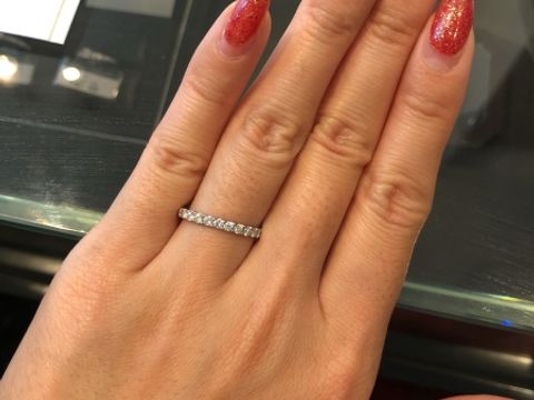 【エクセルコダイヤモンド(EXELCO DIAMOND)の口コミ】 ダイヤモンドのキラメキが決め手となりました。8店見ましたが、ハーフエタ…