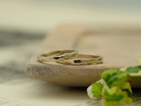 【サロン・ド・ルシェルの口コミ】 前回の婚約指輪の時も自分の思い描いた指輪を作って頂き、結婚指輪も是非…