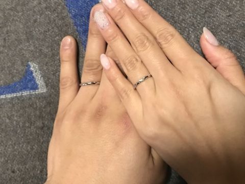 【銀座ダイヤモンドシライシの口コミ】 主人はシンプルなものを好むだろうなと思っていましたが、意外とデザイン…