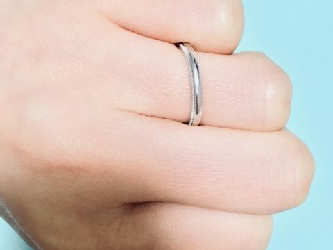 【ティファニー(Tiffany & Co.)の口コミ】 婚約指輪をティファニーのティファニーセッティングにしたため、結婚指輪…