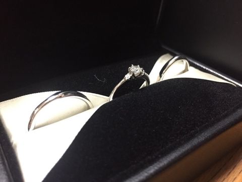 【エクセルコダイヤモンド(EXELCO DIAMOND)の口コミ】 はじめはダイヤの入ったものを検討していましたが、普段のファッションが…