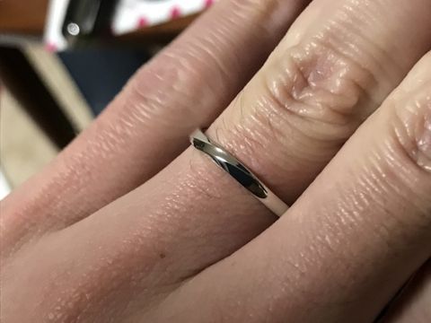 【アイプリモ(I-PRIMO)の口コミ】 今の流行りが鍛造品で衝撃に強く、日々身につける結婚指輪にふさわしいと…