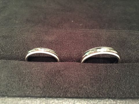 【ティファニー(Tiffany & Co.)の口コミ】 シンプルだけどデザイン性が高く、結婚指輪だけでも存在感があることです…