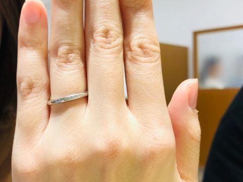【銀座ダイヤモンドシライシの口コミ】 仕事でも毎日つけるので、シンプルで！かつ、ダイヤモンドの特別感も欲し…