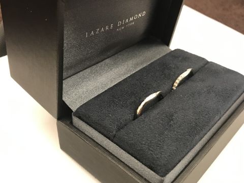 【ラザール ダイヤモンド(LAZARE DIAMOND)の口コミ】 なんといってもデザインです！！
彼女の好みのデザインを選び、デザインと…