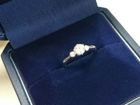 【銀座ダイヤモンドシライシの口コミ】 指輪を送る相手の好きなデザインがあったことが決め手になりました。また…