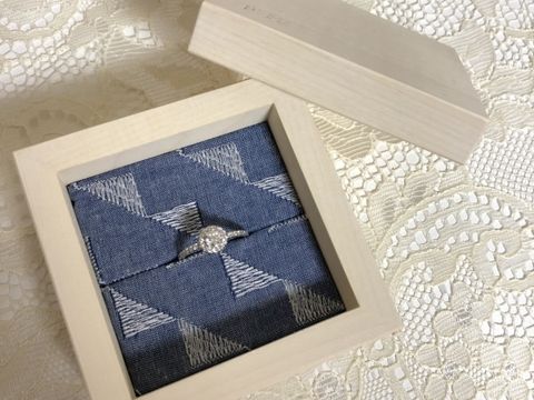 【Flowaves(フロウェーブス)の口コミ】 こうゆうデザインがいいと画像を見てもらい色々出してもらいました。その…