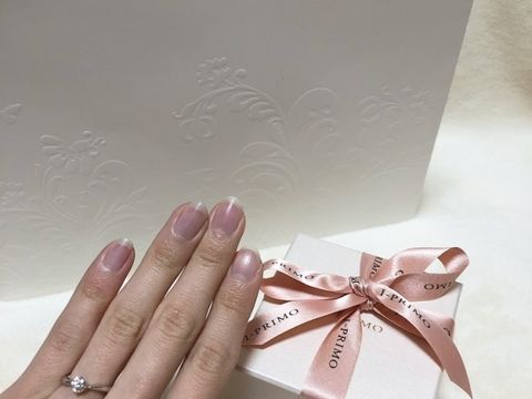 【アイプリモ(I-PRIMO)の口コミ】 ウェーブ型で華奢な雰囲気にしてくれるリングに一目惚れしました。シンプ…