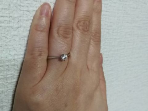 【アイプリモ(I-PRIMO)の口コミ】 プロポーズリングとして購入すると、後でデザインを変更できることです。…