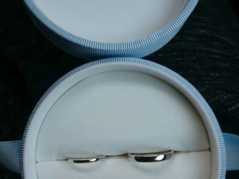 【【閉業】フラー・ジャコー(FURRER-JACOT)の口コミ】 シンプルで華奢なデザインを探していました。いろんな指輪をはめてみて、…