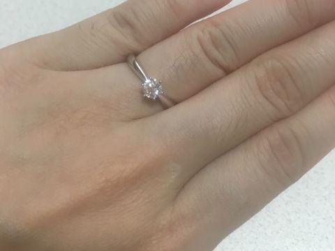 【TASAKI(タサキ)の口コミ】 彼からプロポーズのときにもらいました。とってもダイヤが大きくて綺麗で…