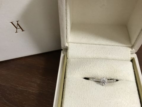 【ヴァンドーム青山(VENDOME AOYAMA)の口コミ】 このブランドのアクセサリーは持っておらず、百貨店等で眺めたことがある…