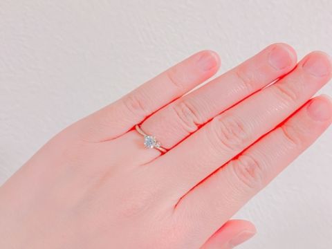 【宝寿堂(ほうじゅどう)の口コミ】 まずはダイヤの選び方から実際にダイヤを用いて教えて頂きました。自分達…